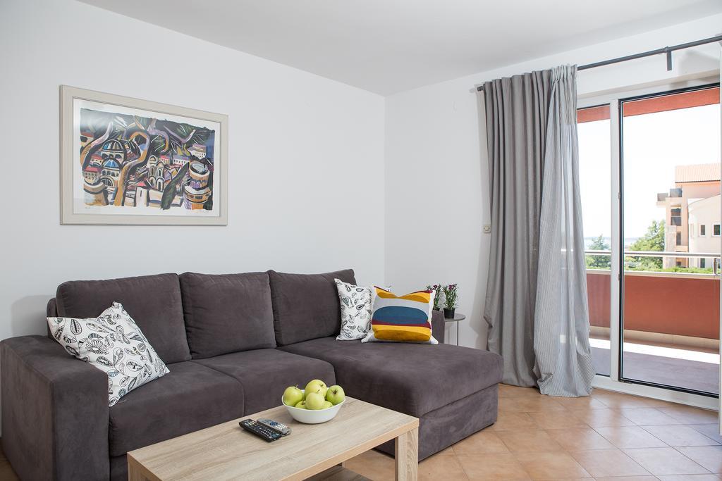 Apartments Roza Medulin Exterior foto